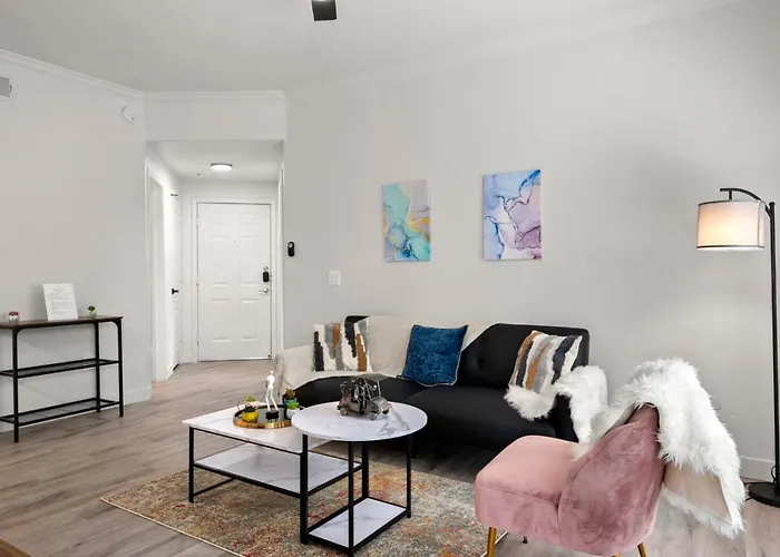 Cozysuites 2br With 2 Pools & Jacuzzi! * Chandler