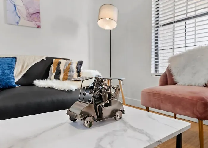 Apartment Cozysuites 2br With 2 Pools & Jacuzzi!