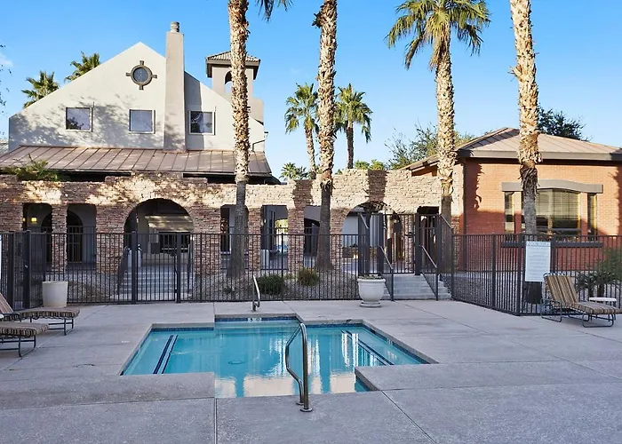 Apartment Cozysuites 2br With 2 Pools & Jacuzzi! *