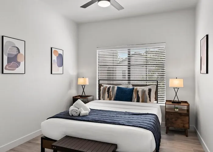 Apartment Cozysuites 2br With 2 Pools & Jacuzzi! *